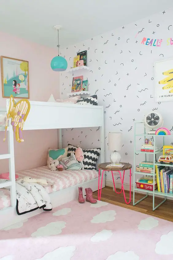One of MANY really cute ideas for a little girls bedroom