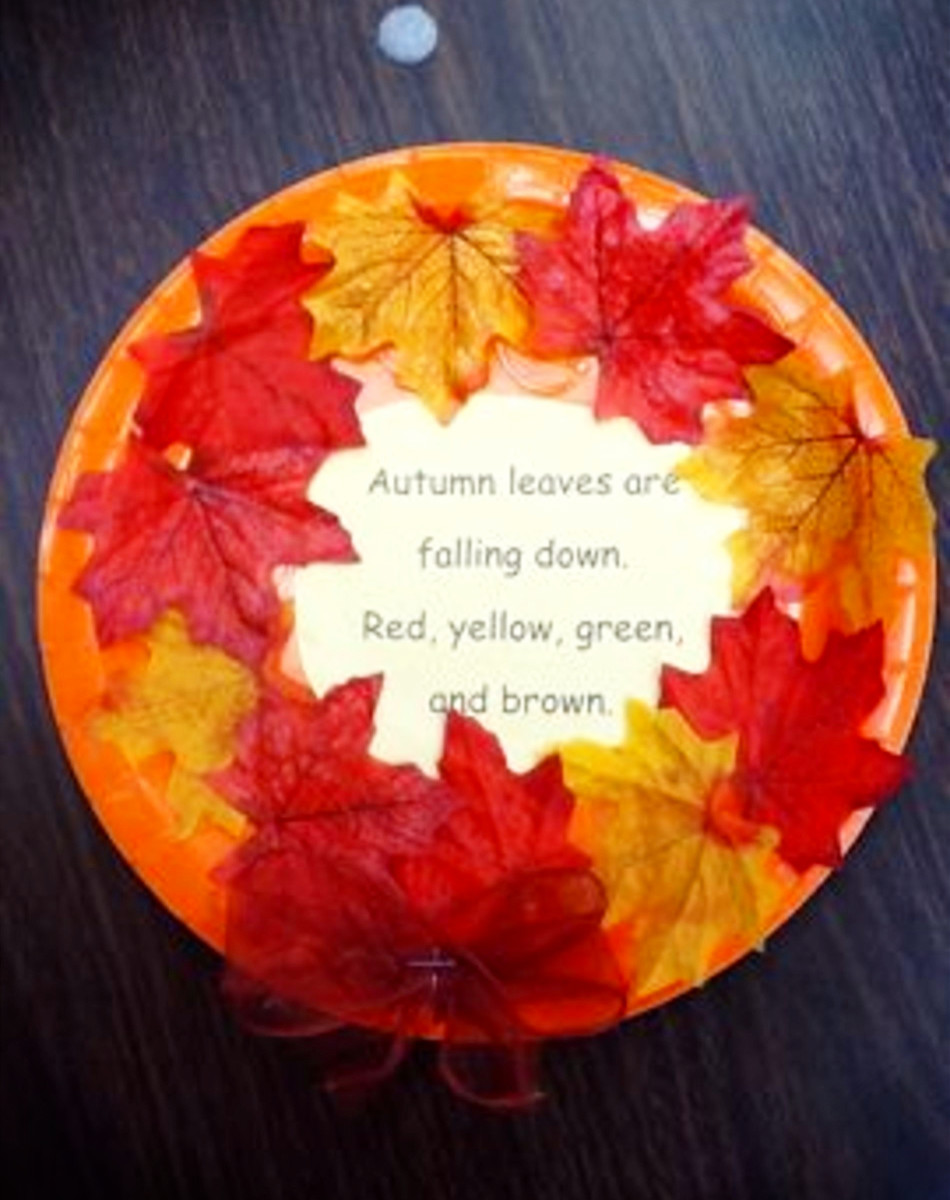 Fall Crafts For Kids of All Ages - Fun and Easy Fall Crafts and Craft Projects for Kids to Make - DIY paper plate Fall wreath project with Autumn poem in the middle.  Perfect fall kids crafts for preschool, toddlers, pre-k or fall craft to make at home