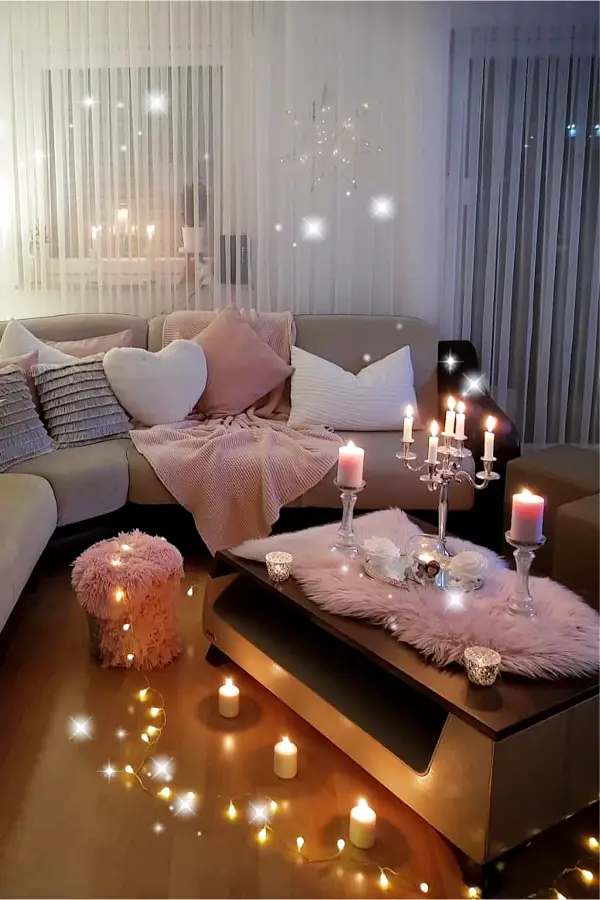 Living room decor ideas - string lights / fairy lights in the living room - Home Decor on a Budget - Charming house decorating ideas for home decorating on a budget - best charming home decor ideas on Pinterest including french country decorating, charming and sophisticated living rooms (and gorgeous elegant small living room ideas in farmhouse cottage decor style and traditional country decor) - romantic decorating ideas with charming house decoration items for your small cozy home or apartment