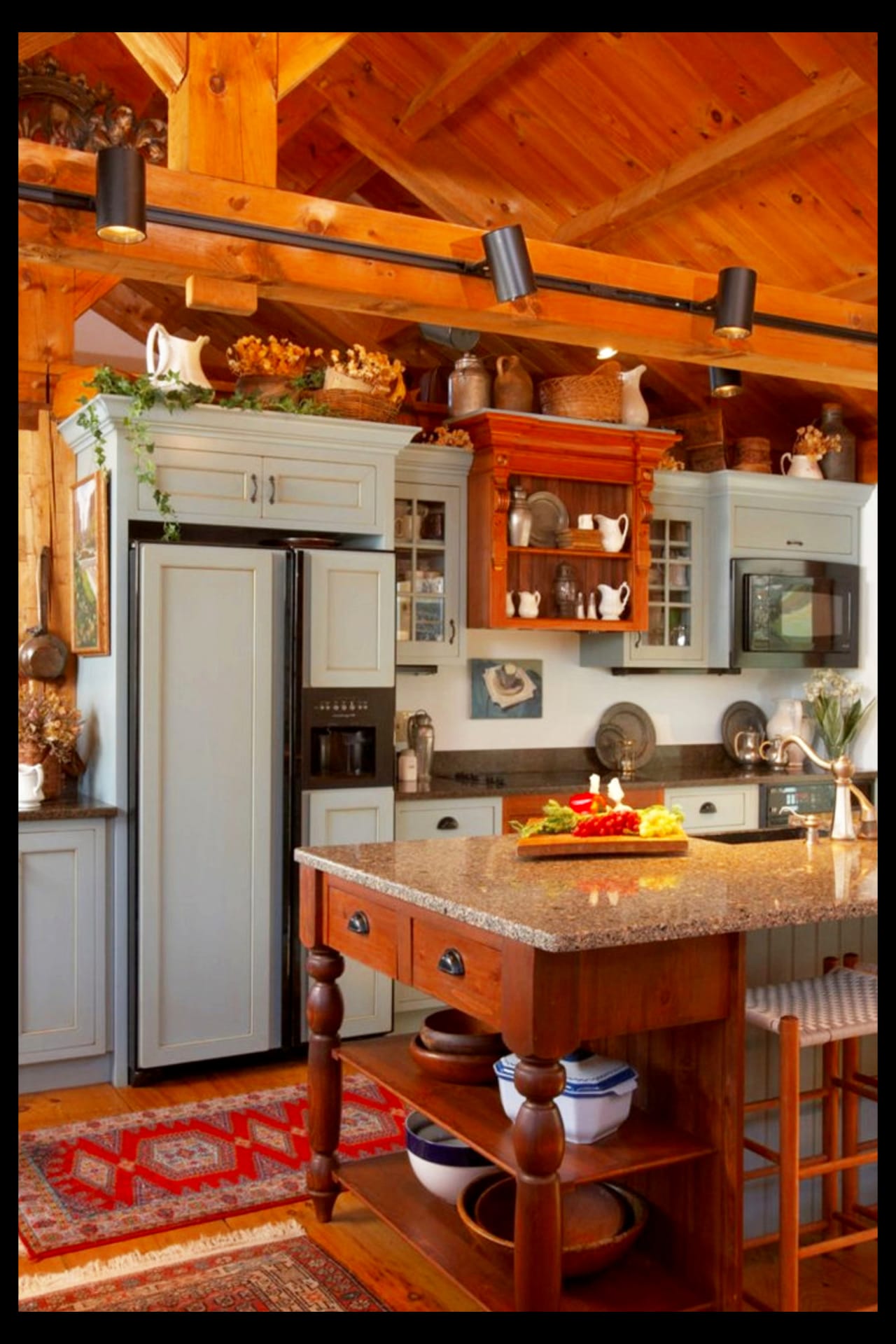 Rustic Farmhouse Kitchen Ideas - budget-friendly farmhouse kitchen decorating ideas - country cottage, lake house and rustic cabin kitchen decor on a budget