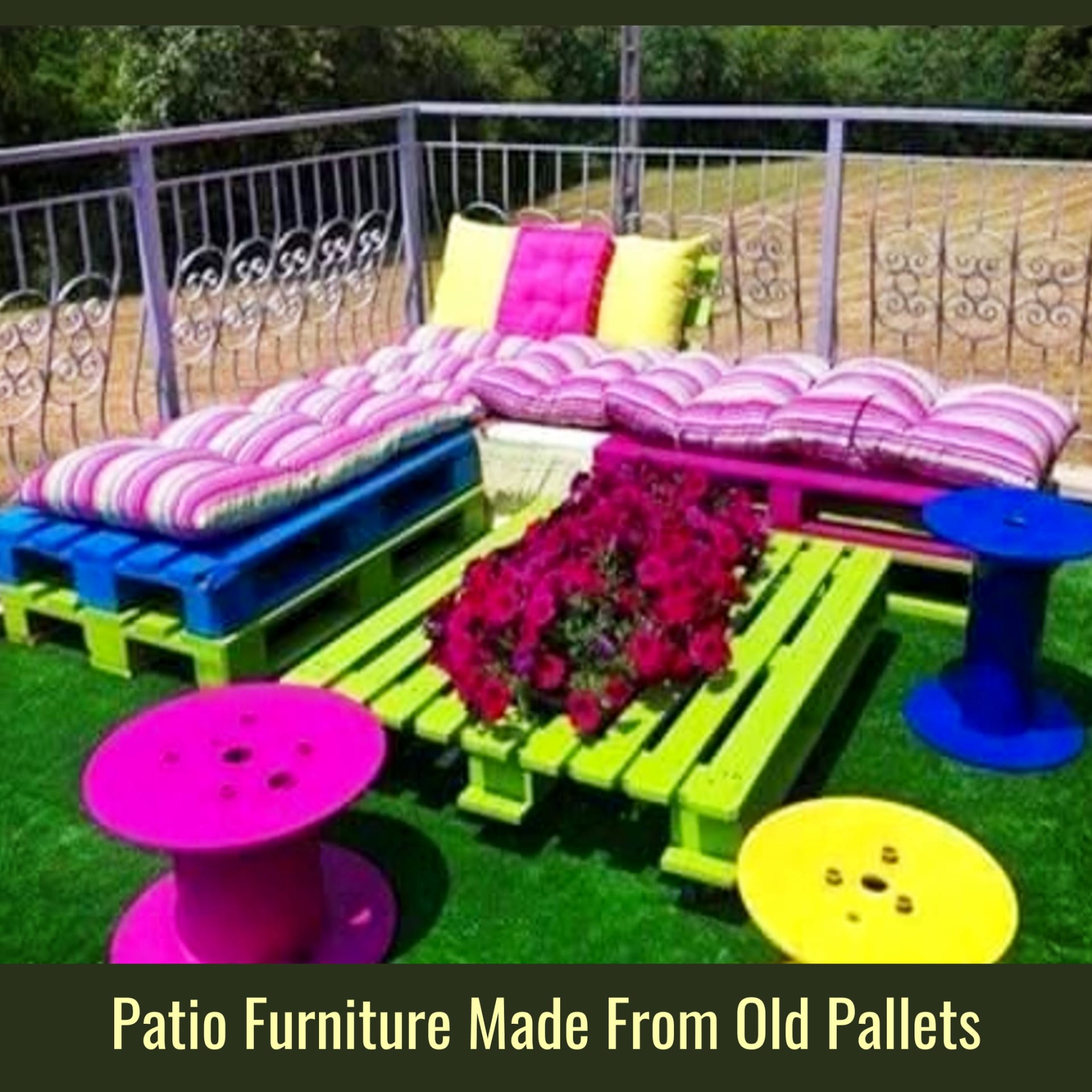 Pallet Projects - Easy DIY outdoor pallet furniture and pallet projects to make or sell - VERY clever pallet projects! Pallet pation furniture for your deck, backyard, garden or porch