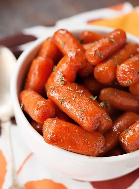Easy Thanksgiving Side Dishes Ideas - Glazed Baby Carrots Recipe