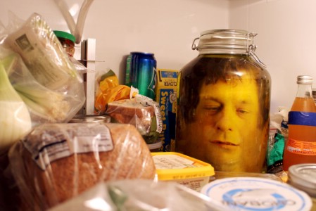 DIY head in a jar scary halloween decoration