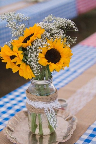 Shabby Chic Sunflower Mason Jar DIY Ideas