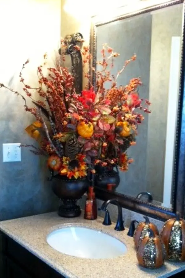 DIY Fall Bathroom Decor and Fall Bathroom Decorating ideas