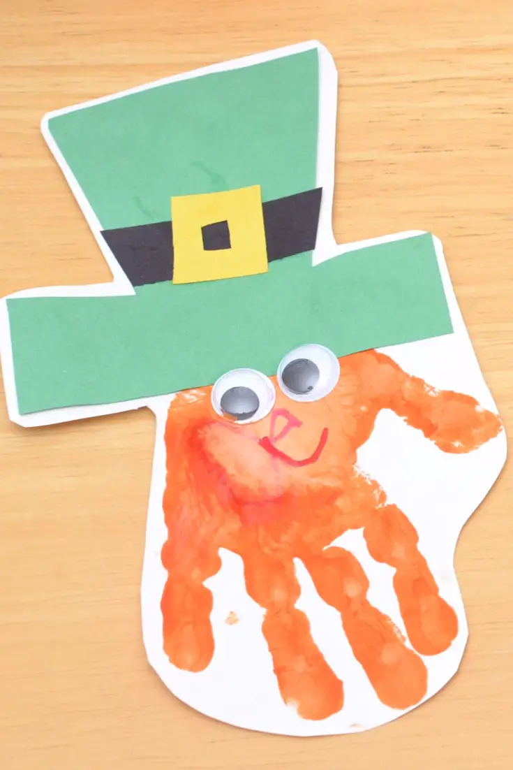 St Patrick's Day Crafts for Kids - Fun and easy St patricks Day craft ideas for toddlers, preschool, kindergarten, pre-k, Sunday school, classroom and home