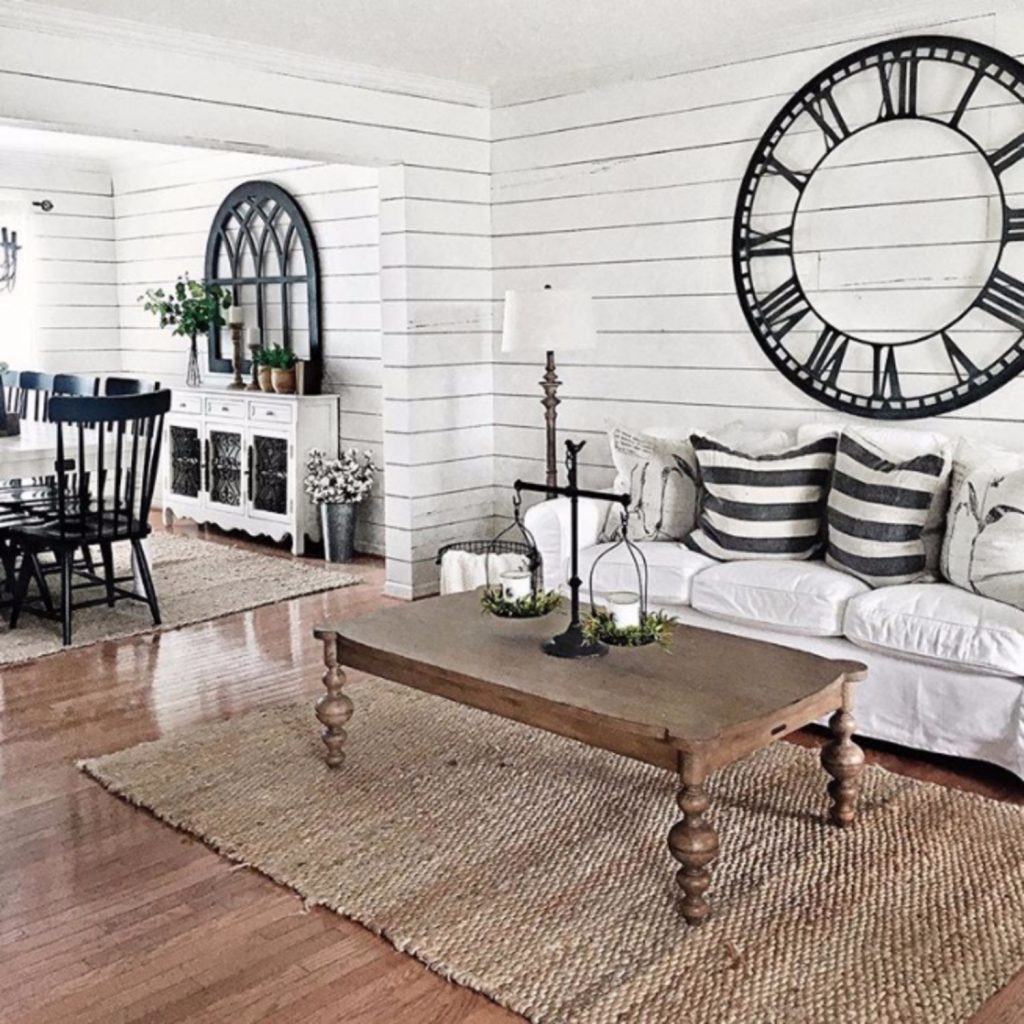 farmhouse living room design idea Farmhouse living room ideas - #livingroomideas #farmhouselivingroomideas #farmhousedecor #livingroomdecor #diyhomedecor #homedecorideas #diyroomdecor #farmhousestyle #rustichomedecor