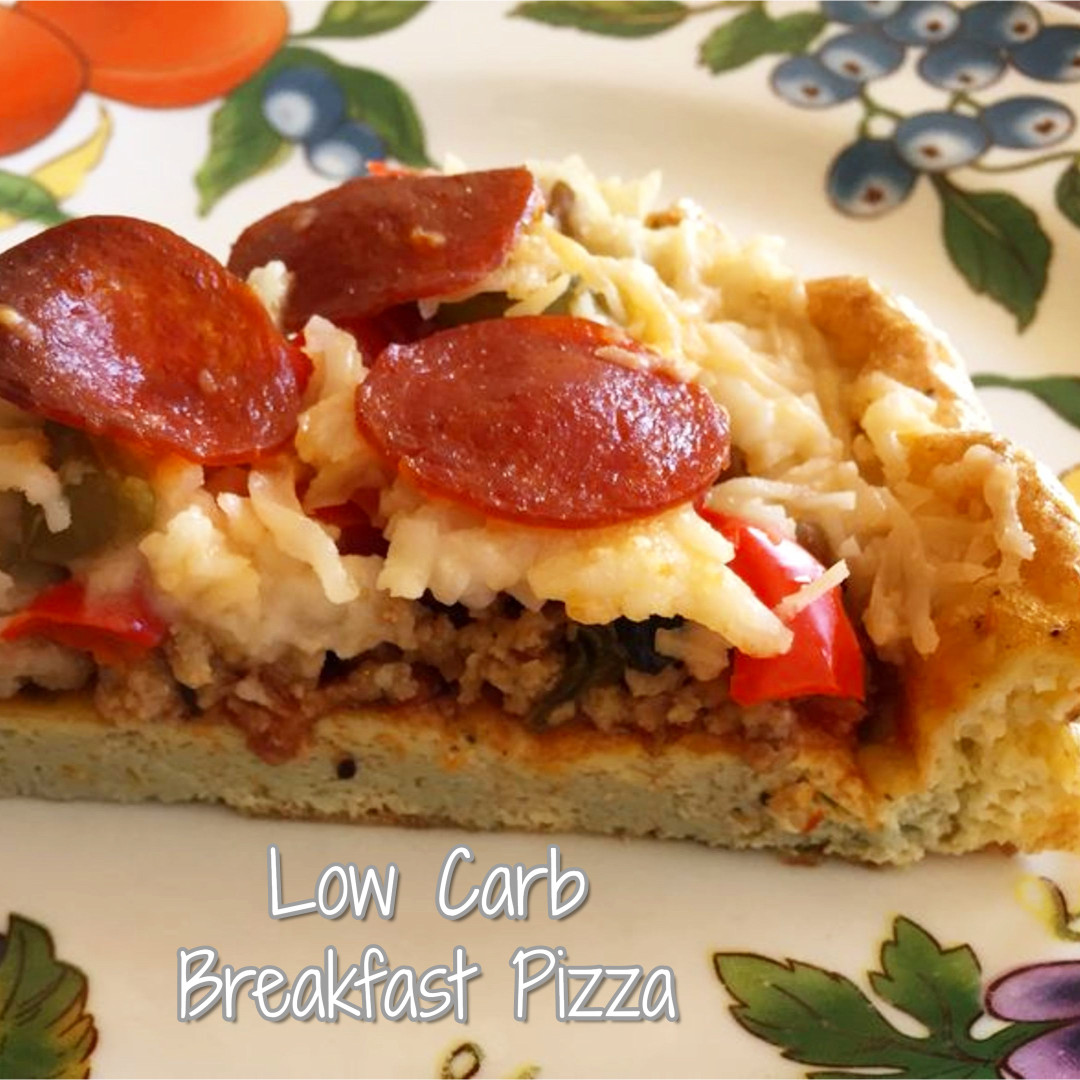 Low carb breakfast pizza recipe - delicious and easy low carb comfort food.  Lots more low carb comfort foods on this page #lowcarbrecipes #ketogenicdiet #ketorecipes #lowcarbmeals #healthysnacks #healthydinnerrecipes #chickenrecipes #easydinnerrecipes #mealpreprecipes #ketosnacks