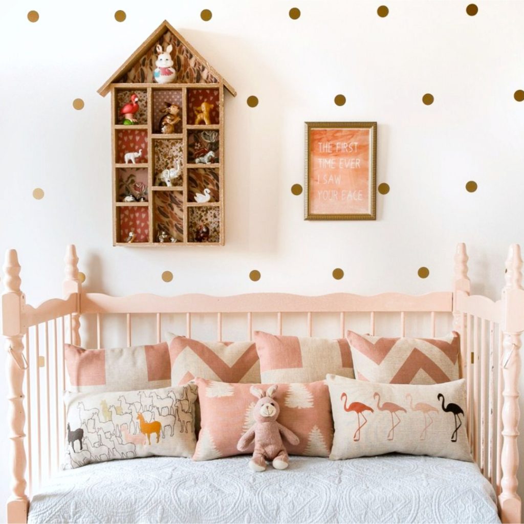 Toddler bedroom ideas #littlegirlsroom #bedroom #bedroomideas #bedroomdecor #diyhomedecor #homedecorideas #diyroomdecor #littlegirl #toddlergirlbedroomideas #toddler #diybedroomideas #pinkbedroomideas