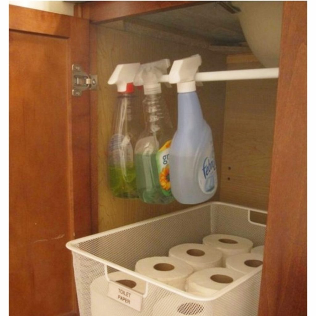 College Dorm Bathroom Ideas - college bathroom decorating ideas, DIY dorm bathroom decor, cute dorm bathroom ideas, college bathroom essentials, dorm bathroom checklist and awesome DIY dorm bathroom hacks #collegedormbathroom #dormroomideas #dormbathroomdecor #collegebathroom #collegeapartmentbathroom #collegebathroomdecor