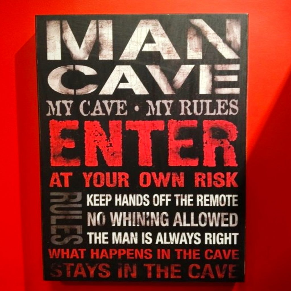 Man Cave Ideas - Garage Man Cave Ideas on a Budget - Cheap ways to turn your garage into a man cave - Cheap DIY Man Cave Ideas  #mancaveideas #garageideas #mancavegarage #garagemancaveideasonabudget #diyhomedecor