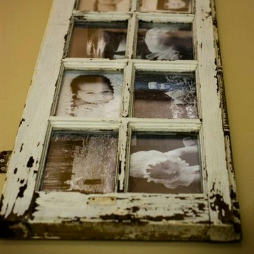 Old Window Crafts - DIY Window Frame Craft Ideas - DIY projects with old window frames #diyhomedecor #oldwindows #repurposed #projectstotry