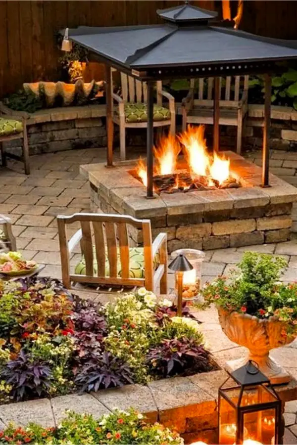 Backyard fire pit ideas - DIY fire pits #diyhomedecor #gardenideas #backyardideas