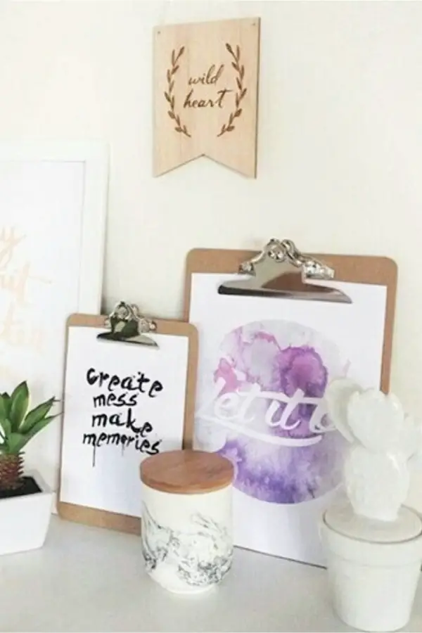 Use clipboards for DIY room decor - how to decorate your room without buying anything