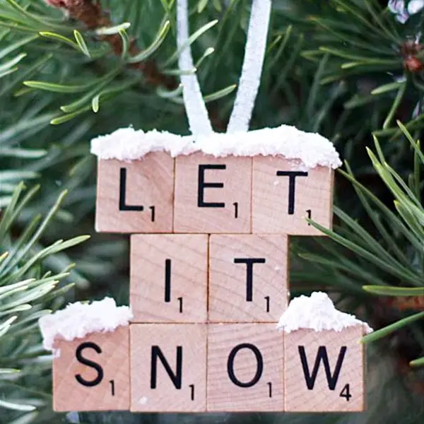 Simple handmade ornaments to make as gifts  - These Scrabble tile ornaments are an easy DIY Christmas craft and make for great gifts too!