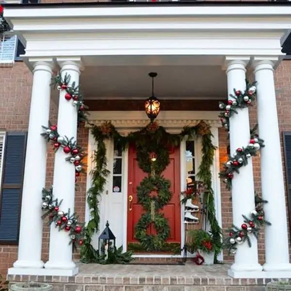 Triple Christmas Wreath Ideas-Christmas Wreath Trio Tutorial