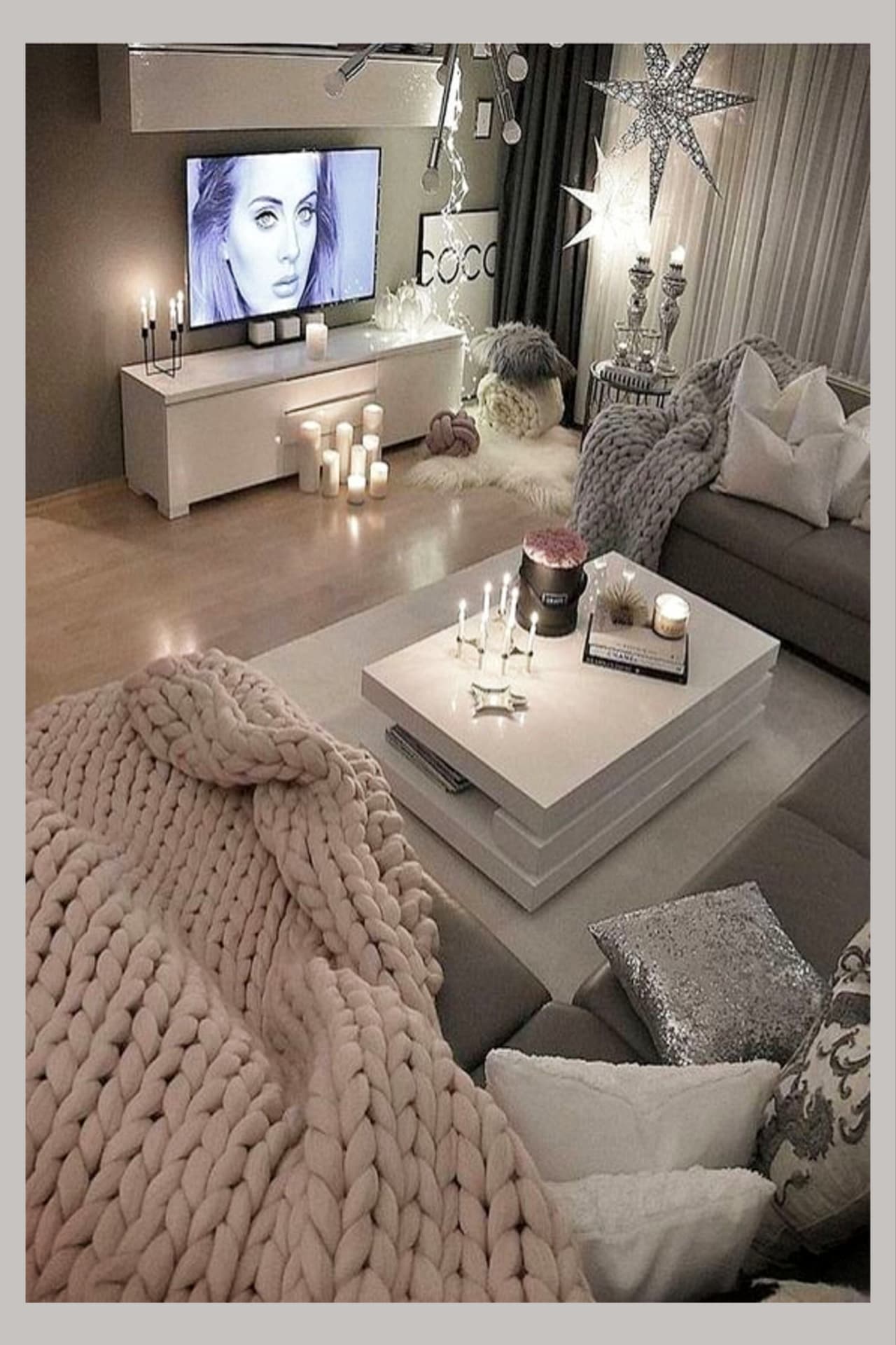 cozy small living room decor - gray neutral living room ideas with pops of color