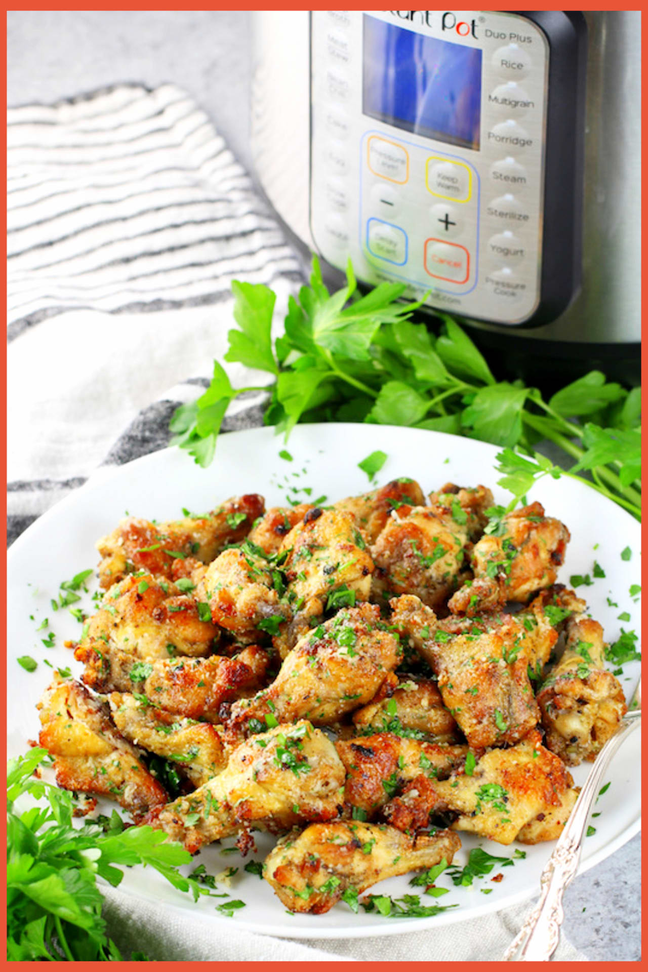Instant Pot Chicken Recipes For Easy Weeknight Dinners - Super simple Instant Pot chicken wings for easy meals or easy party appextizers