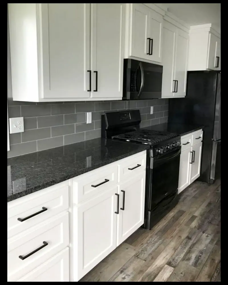 grey and white kitchen ideas