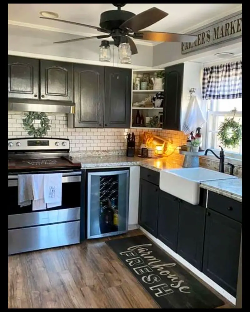 grey and white kitchen ideas