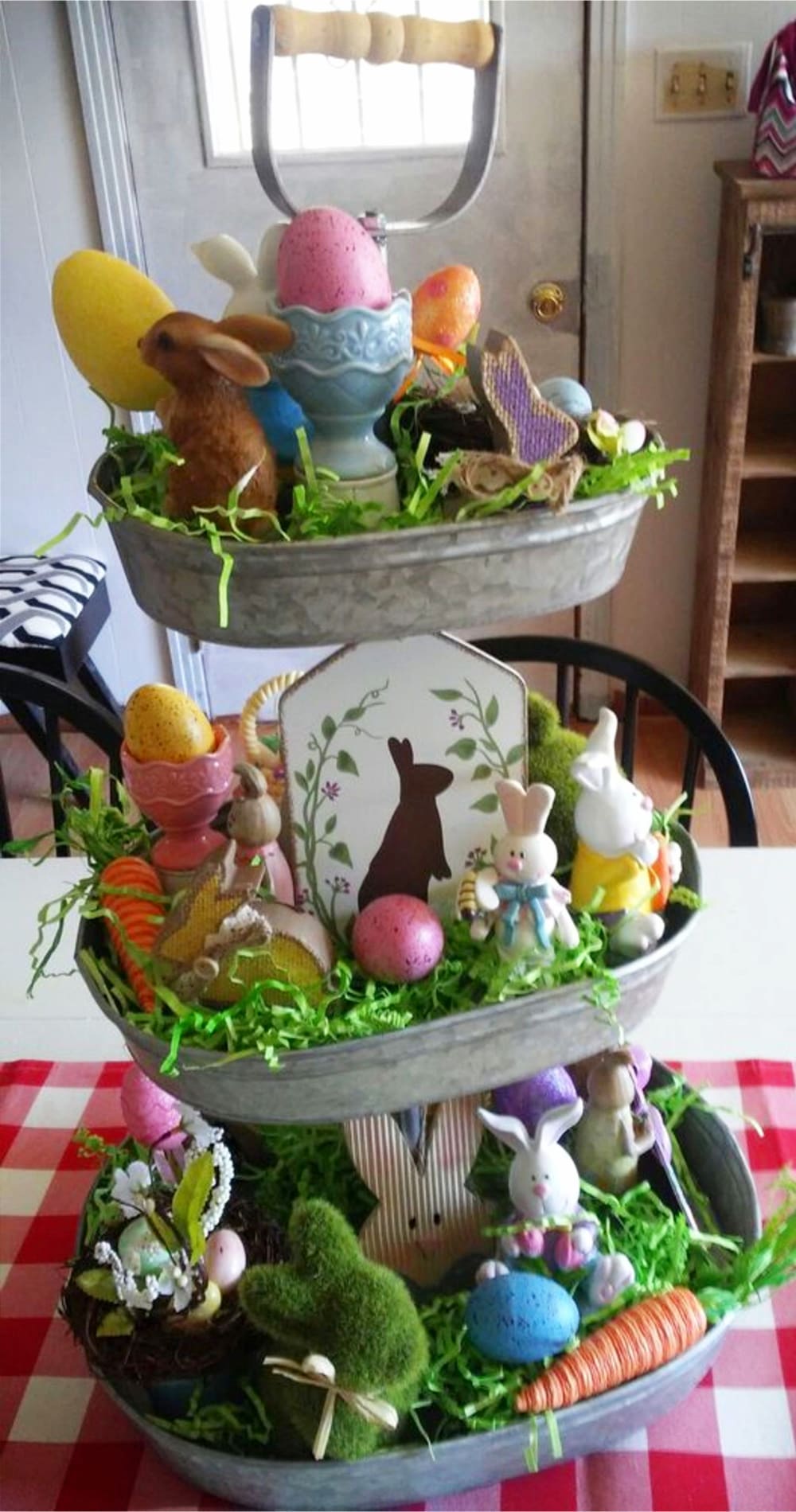 Spring Decor ideas - DIY Easter Tiered Tray Decorating Ideas